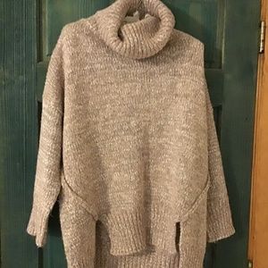 Dreamers cowl sweater